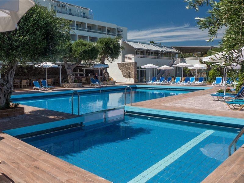 Alexandros Hotel Перама Экстерьер фото