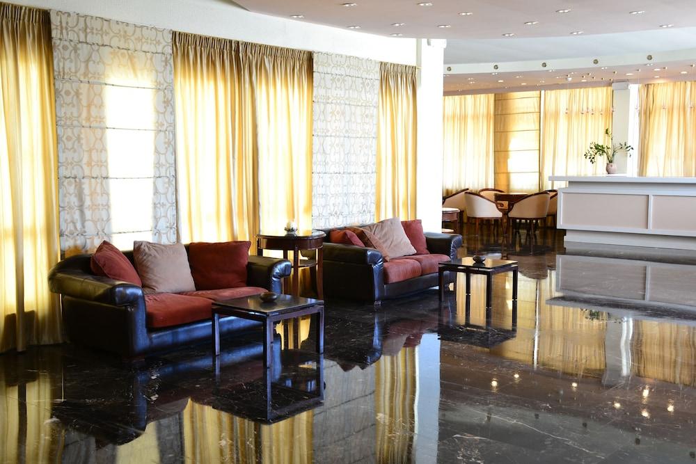 Alexandros Hotel Перама Экстерьер фото